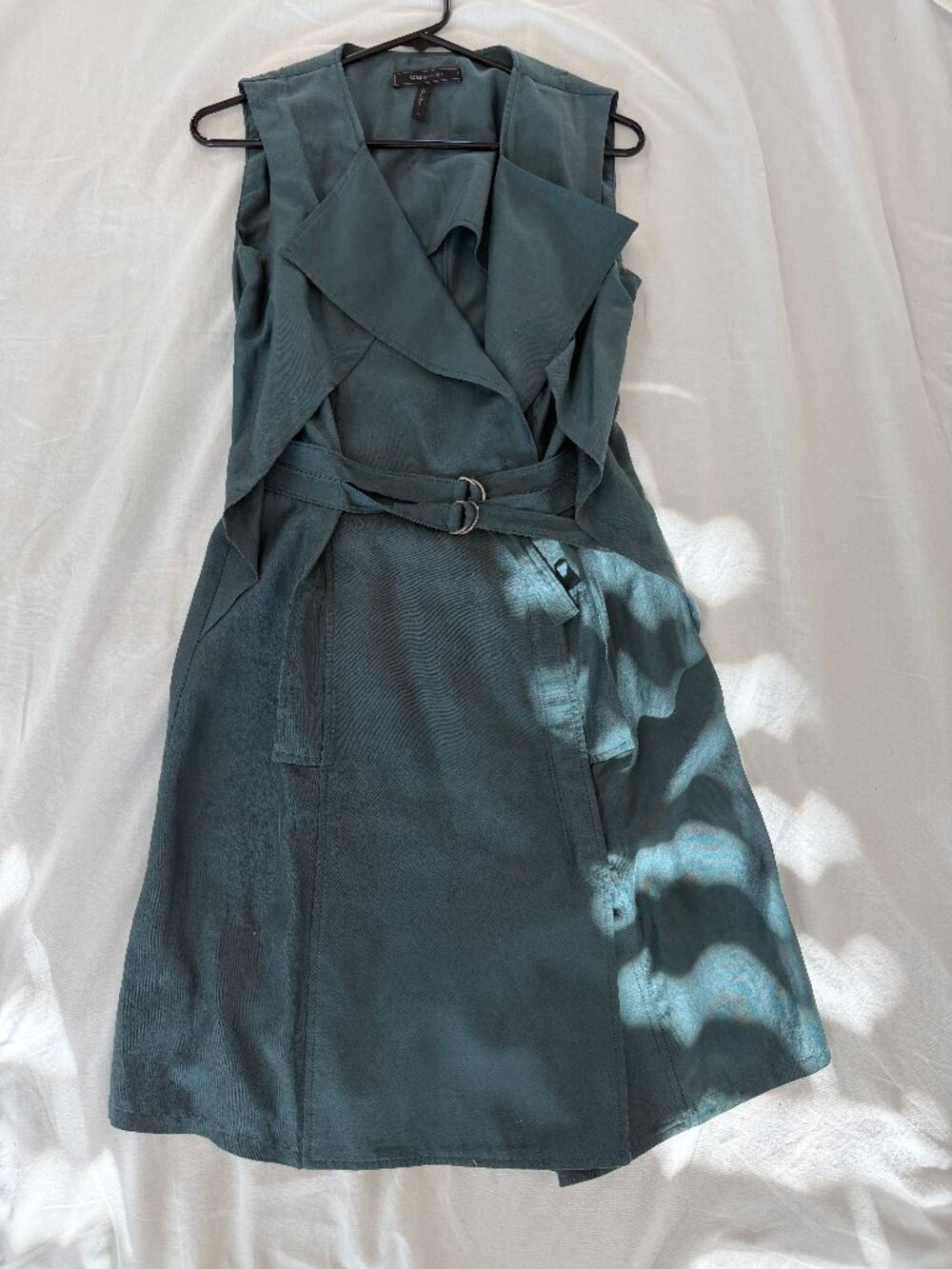 BCBGMAXAZRIA Teal Sleeveless Wrap Dress Size 4 Belted